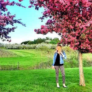 Meet your Posher, Pamela